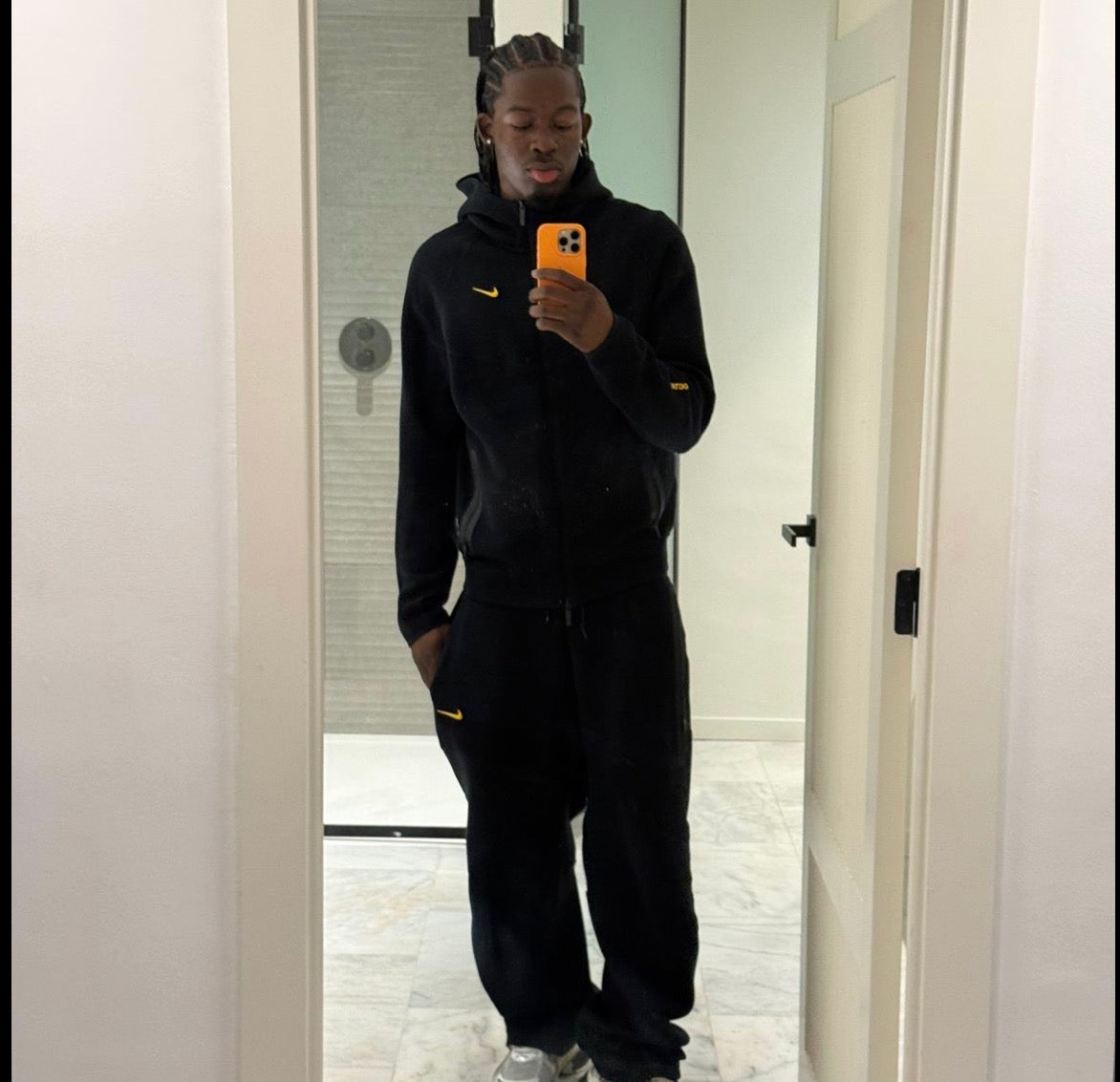 Ensemble survêtement Nike tech